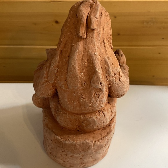 Local artist clay girl reading. - Picture 4 of 7